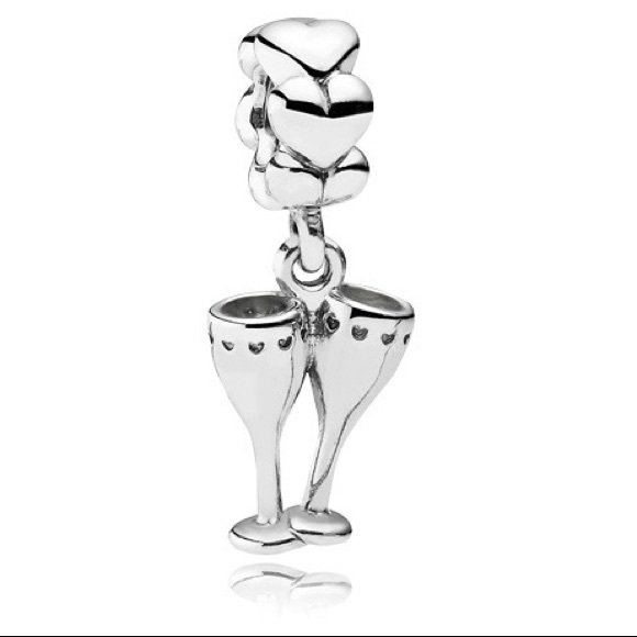 Pandora champagne flutes and hearts charm - Picture 1 of 3